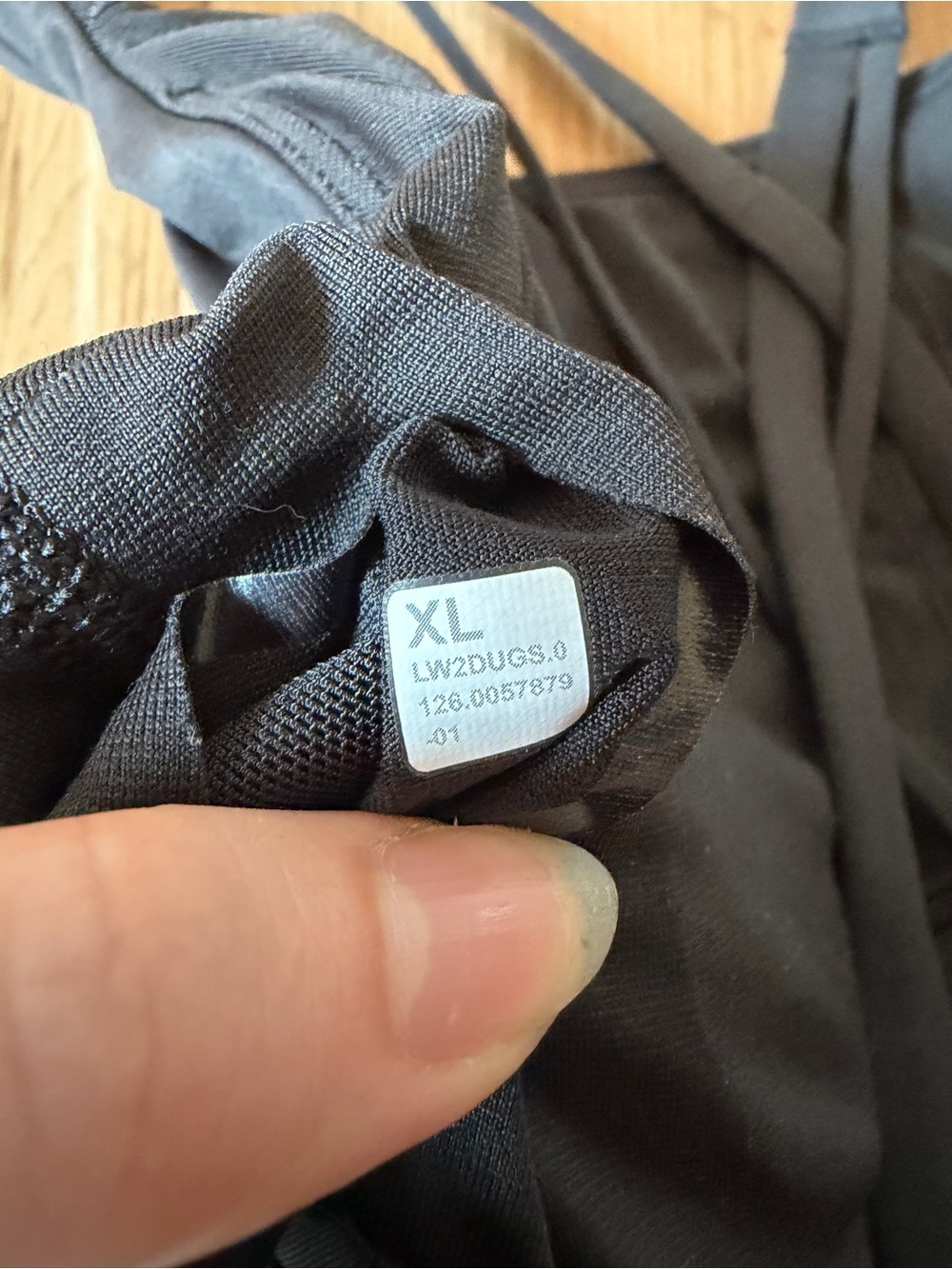 lululemon Energy Bra Evolve - Picture 6 of 6